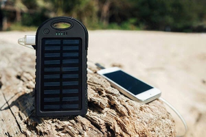 Solar Battery Charger10